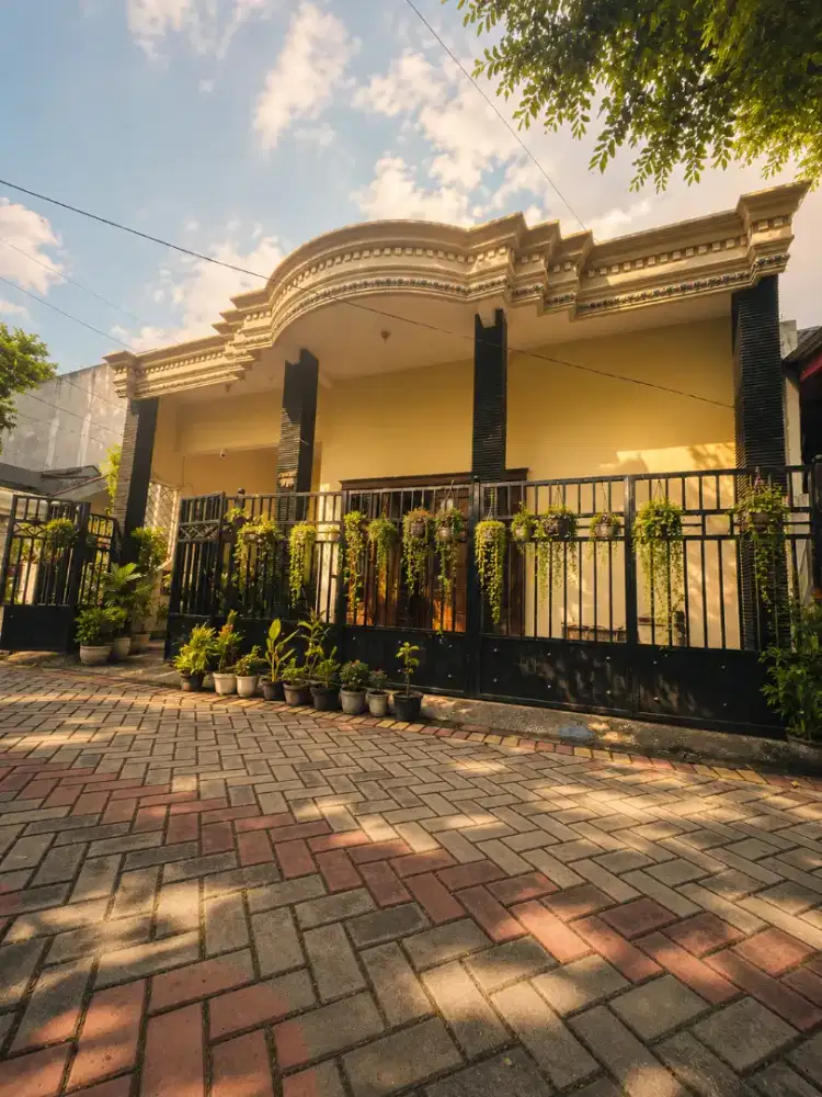 Jarang Rumah SHM 3 Kamar Tidur,2 Kamar Mandi,PGN aktif, CCTV,Surabaya