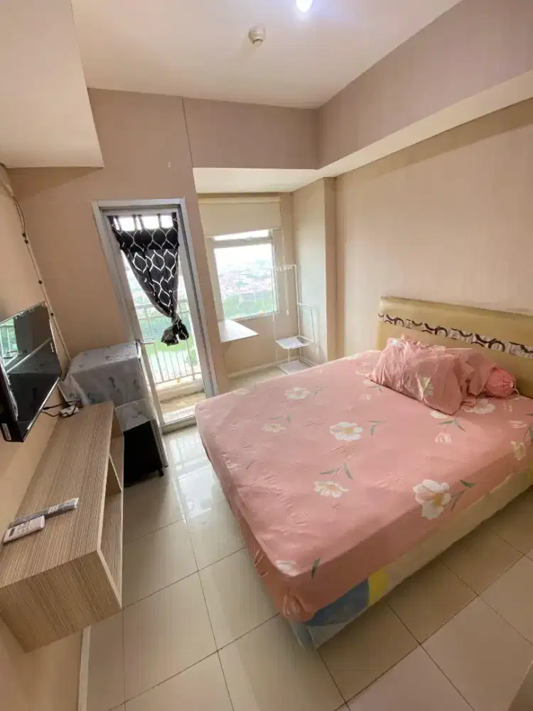 Disewakan Apartemen Green Lake Sunter Tipe Studio Furnished