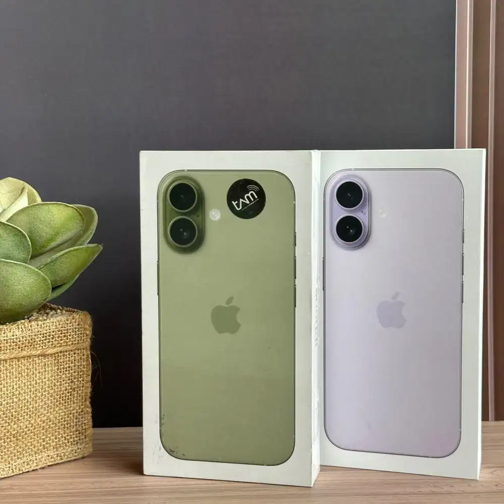 iPhone 17 256GB NEW iBox - Sage & Lavender