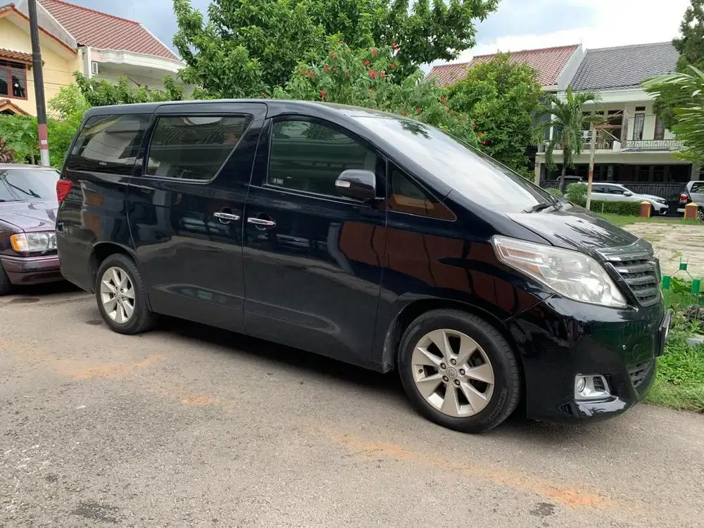 Toyota Alphard x at 2013 pajak May 2027