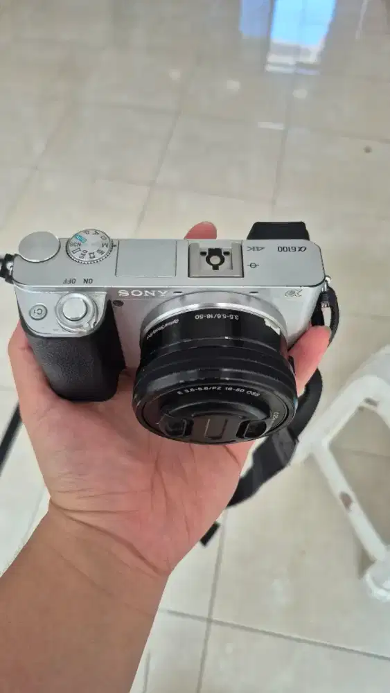 Kamera Sony A6100