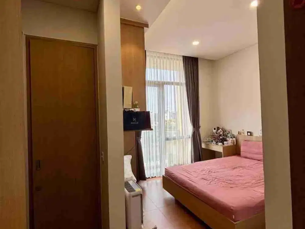 Di Jual Rumah Full Furnished Siap Huni Tanakayu BSD City, St