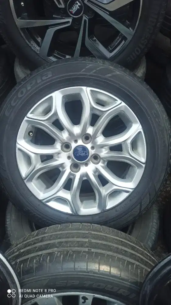 Velg dan ban OEM Ford Ecosport ring16