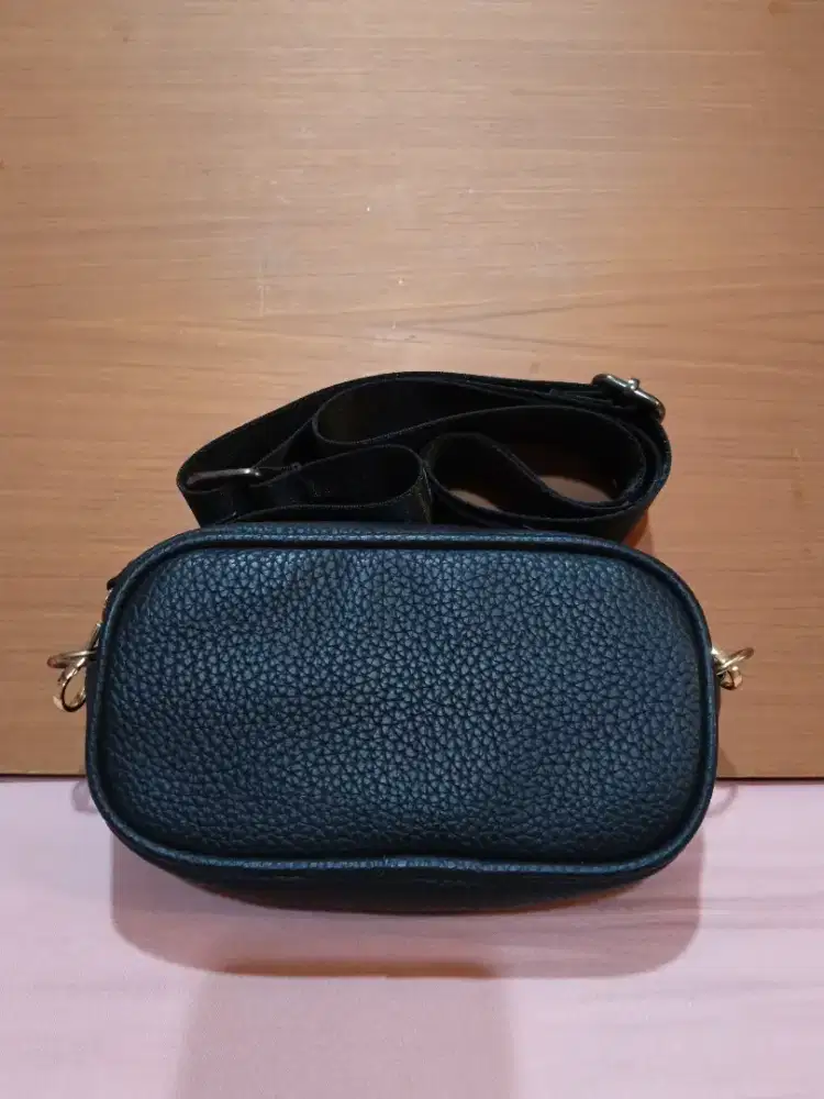 Tas / Pouch Wanita Kulit Sintetis Hitam