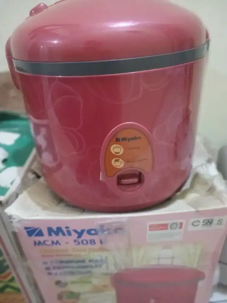 magiccom miyako merah