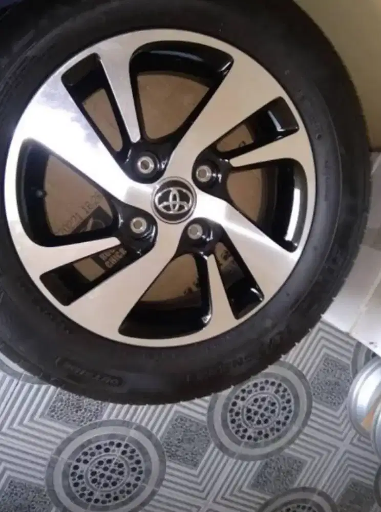 VELG AVANZA RING 15
