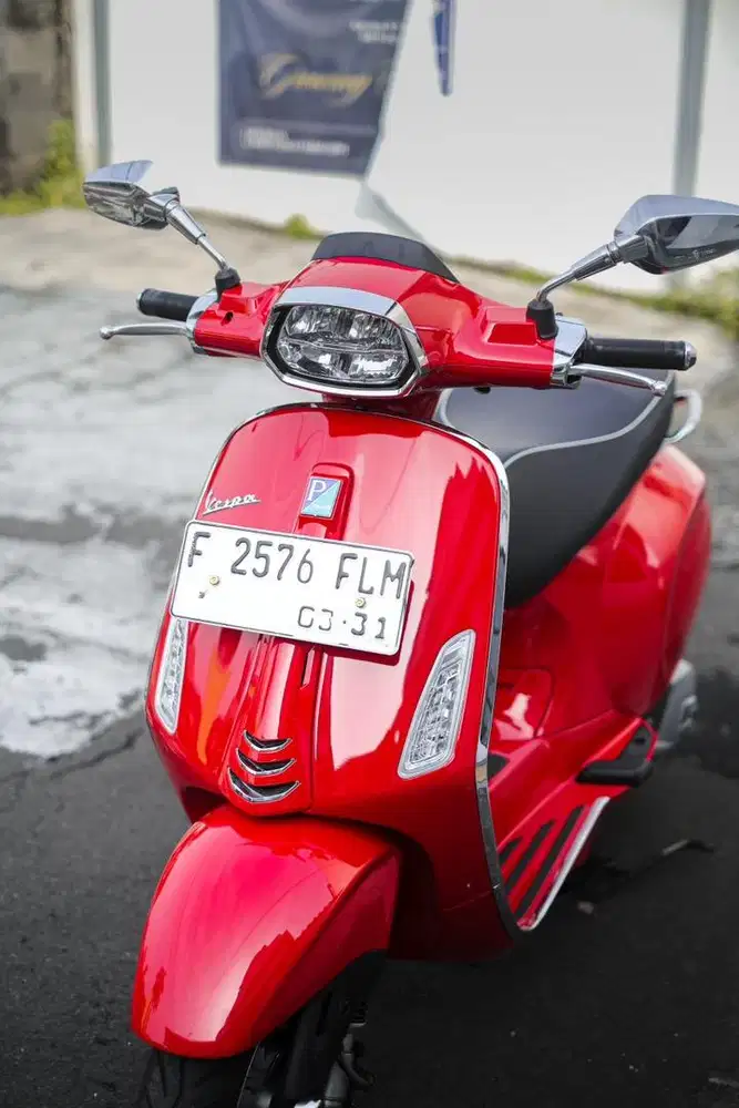 Vespa Sprint  ne model 2025