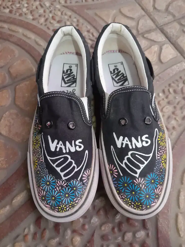 VANS SIZE 38 SLIP.ON FA KE nya