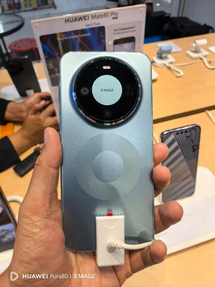 HUAWEI MATE 80 PRO