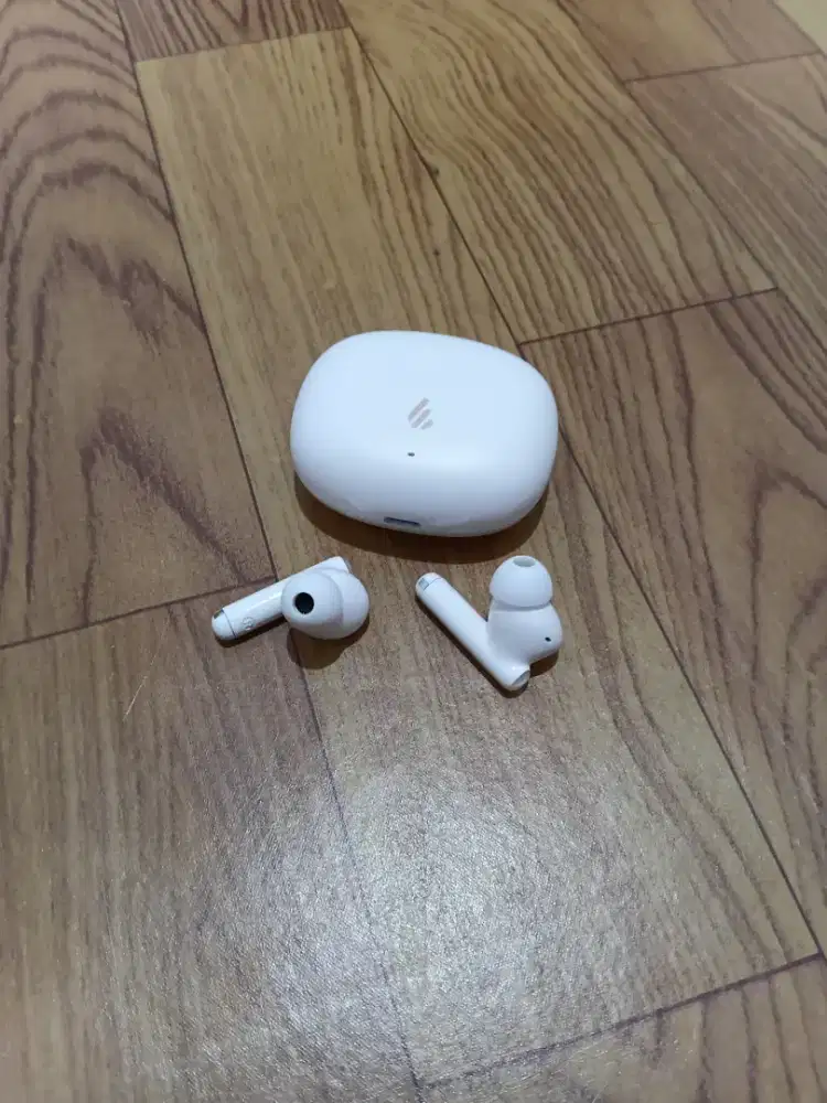 Edifier X5 Pro Gen 2 (2025) - Ivory