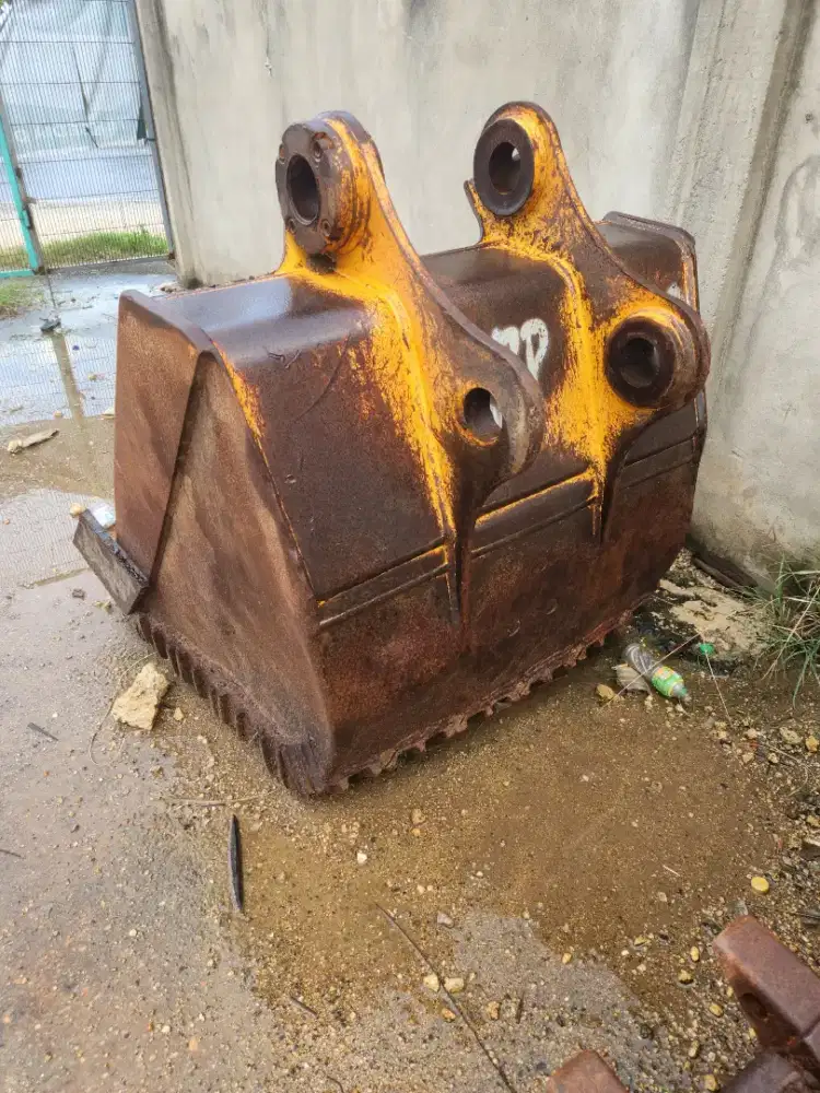 Bucket PC200 Siap Pakai