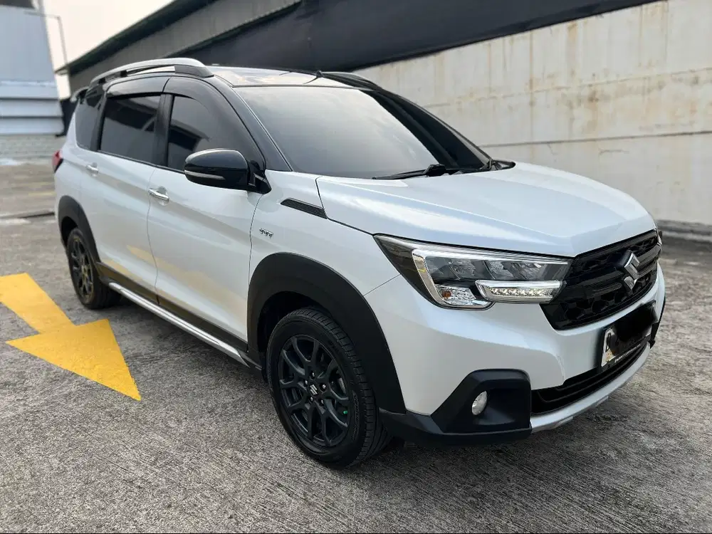 Suzuki XL7 alpha hybrid 2023