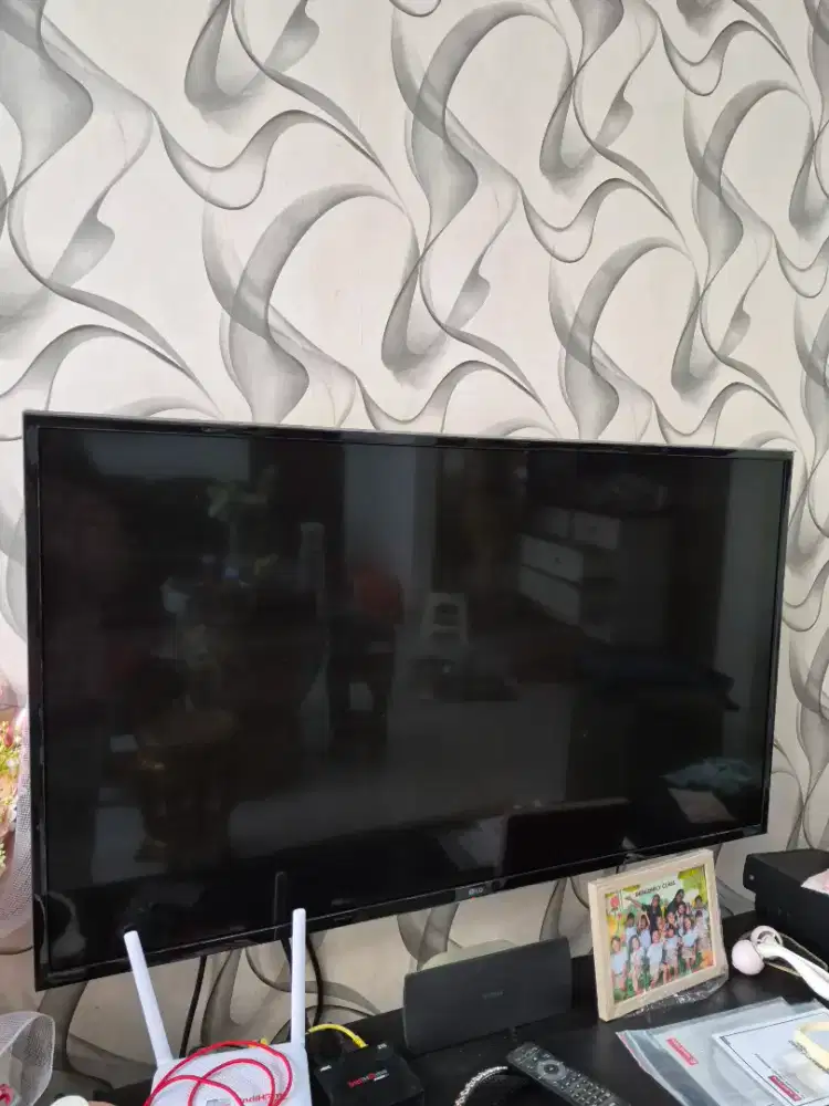 Dijual TV LG Bekas 50 Inch Second