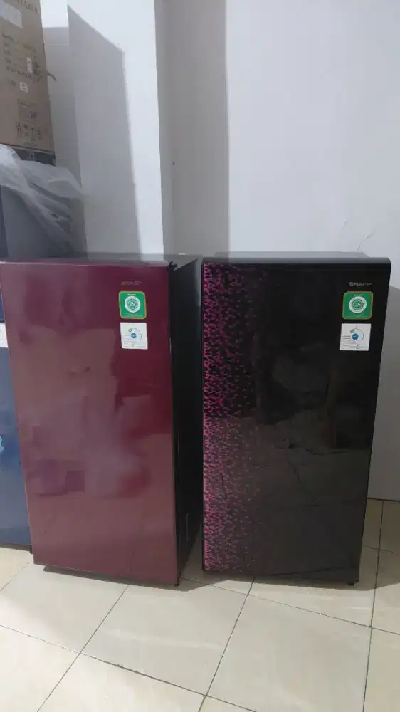 Kulkad.sharp 1pintu bagus ori