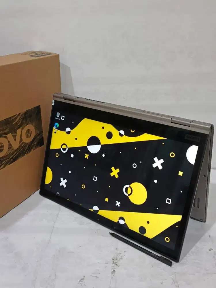 Lenovo Thinkpad X1 Yoga Core i5 Ram 8Gb Touchscreen Flip + StylusPen