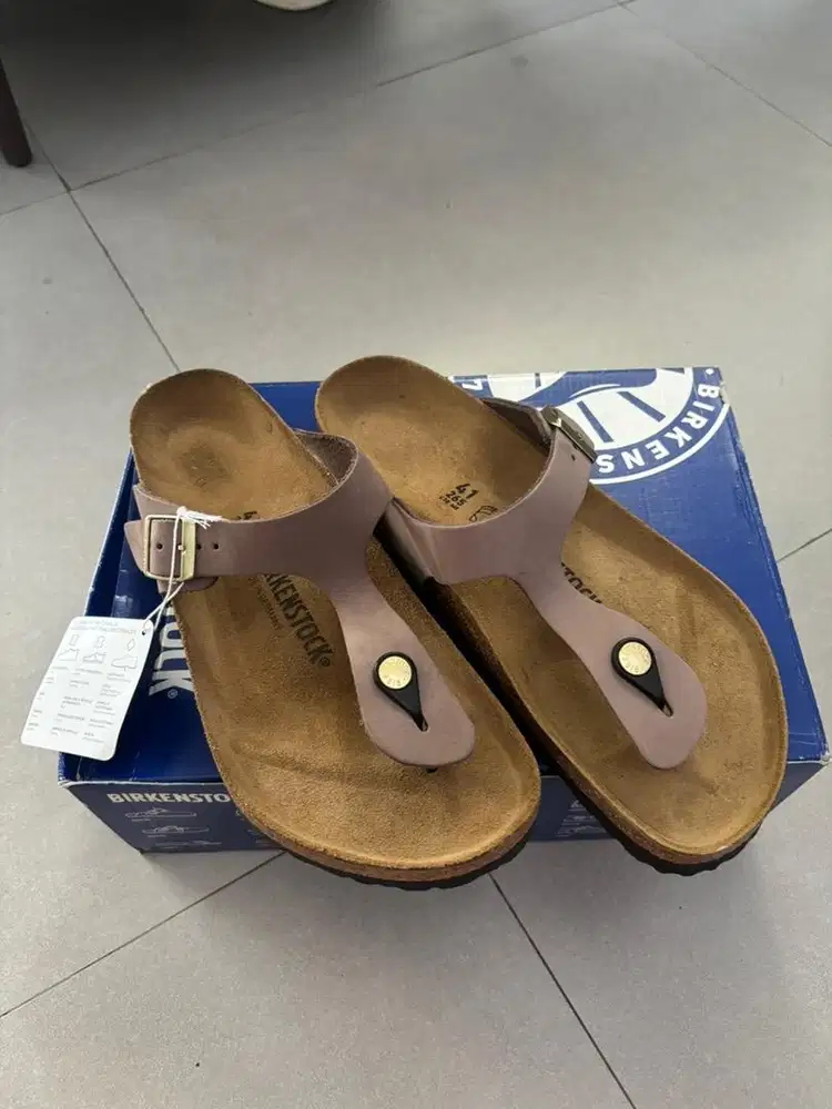 Sandal Birkenstock pria Gizeh size 41 original