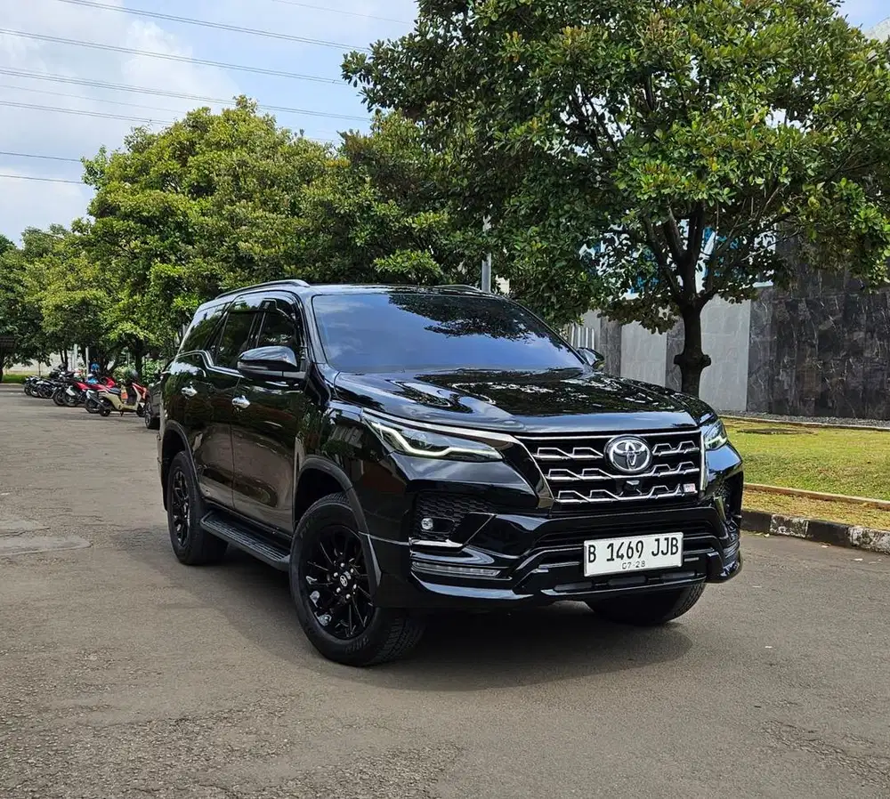 FORTUNER GR 2023