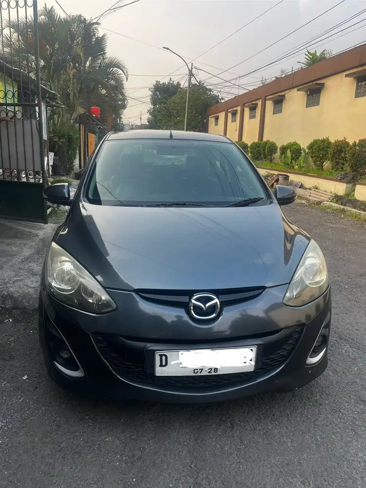 Mazda 2 2013 Bensin