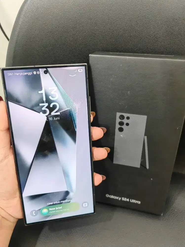 Samsung S24 Ultra 12/256 Fulset oro resmi sein siap pakai
