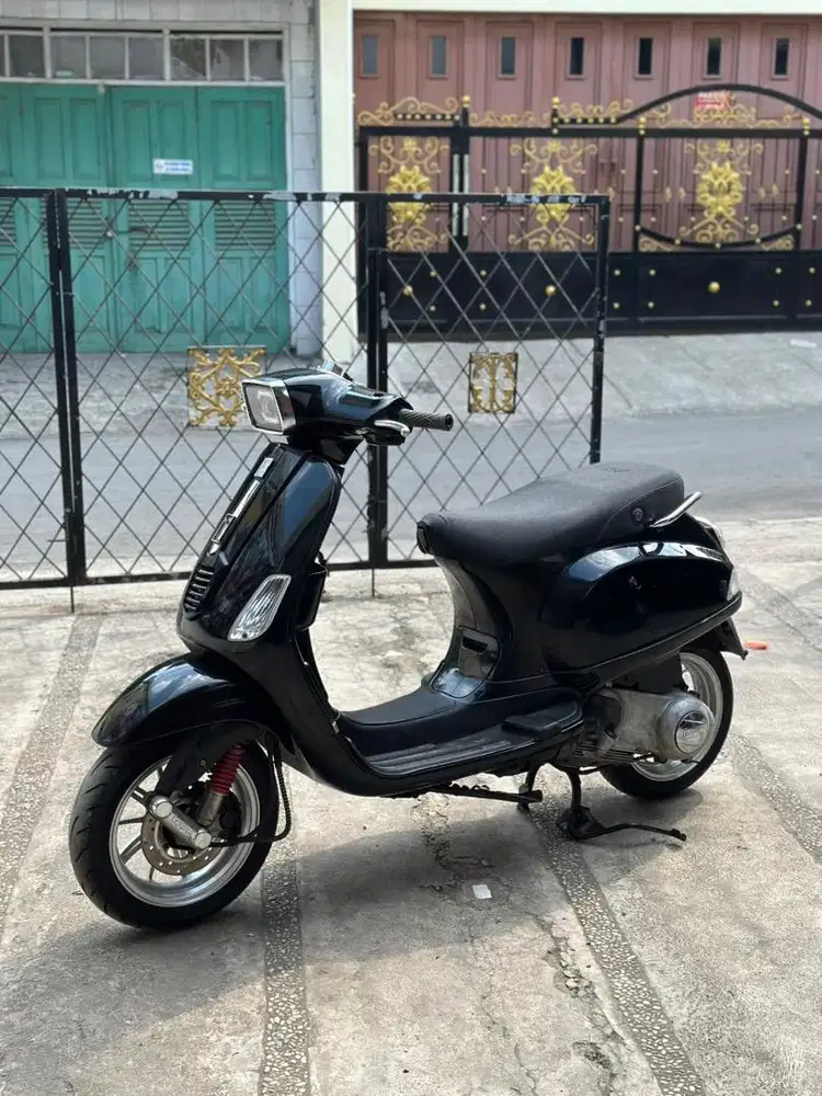 FOR SALE VESPA S