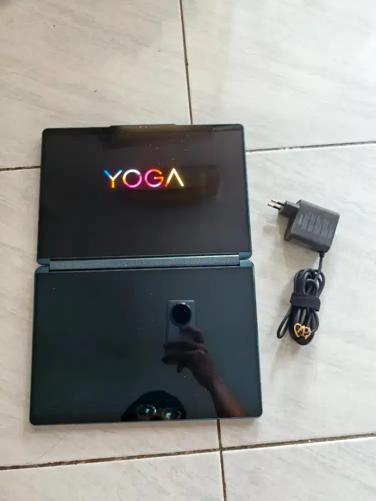 Lenovo Yogabook 9i Core Ultra 7 155h 32/1Tb 9