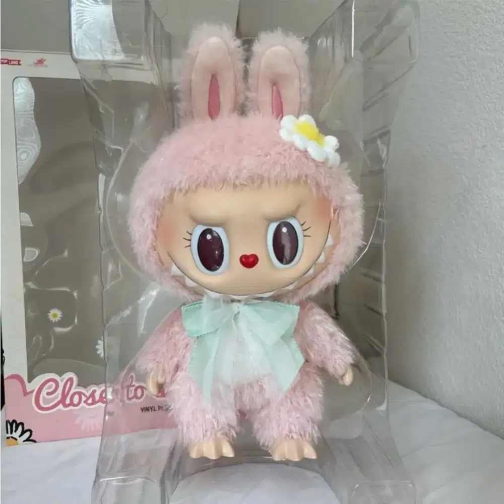 Labubu Makoko | Close to Sweet - Vinyl Plush Doll