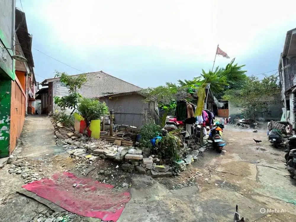 Di Jual Tanah Luas 297m Pondokcina,Beji, Depok