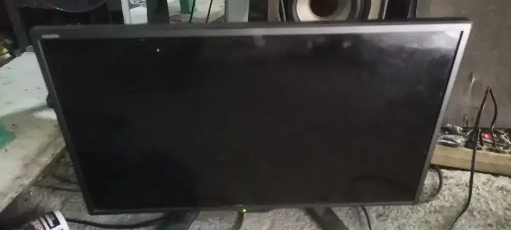 TV LCD model LC-24LE175I