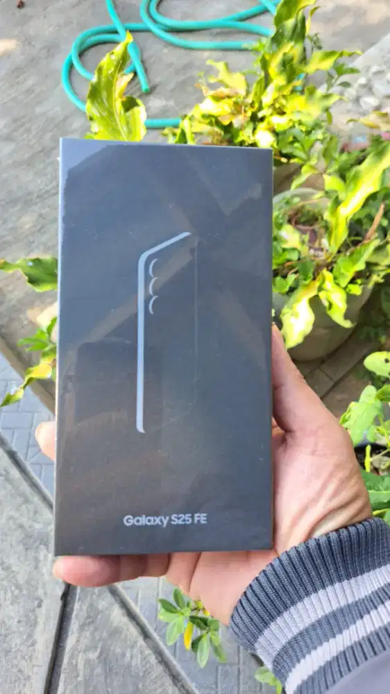 Samsung s25 fe 8 256