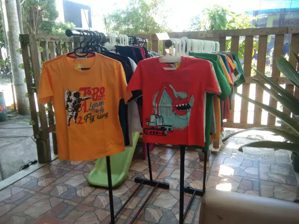 Kaos anak cowok