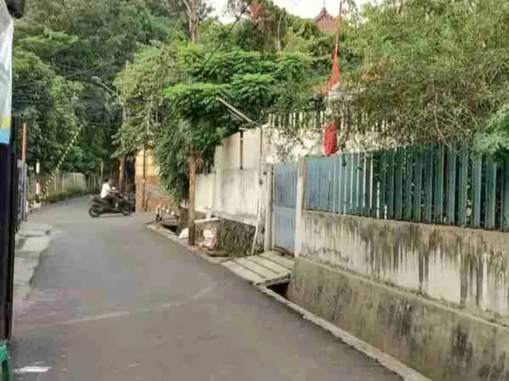 MURAH !! Luas 266 Rumah Pondok Pinang dekat Pondok Indah
