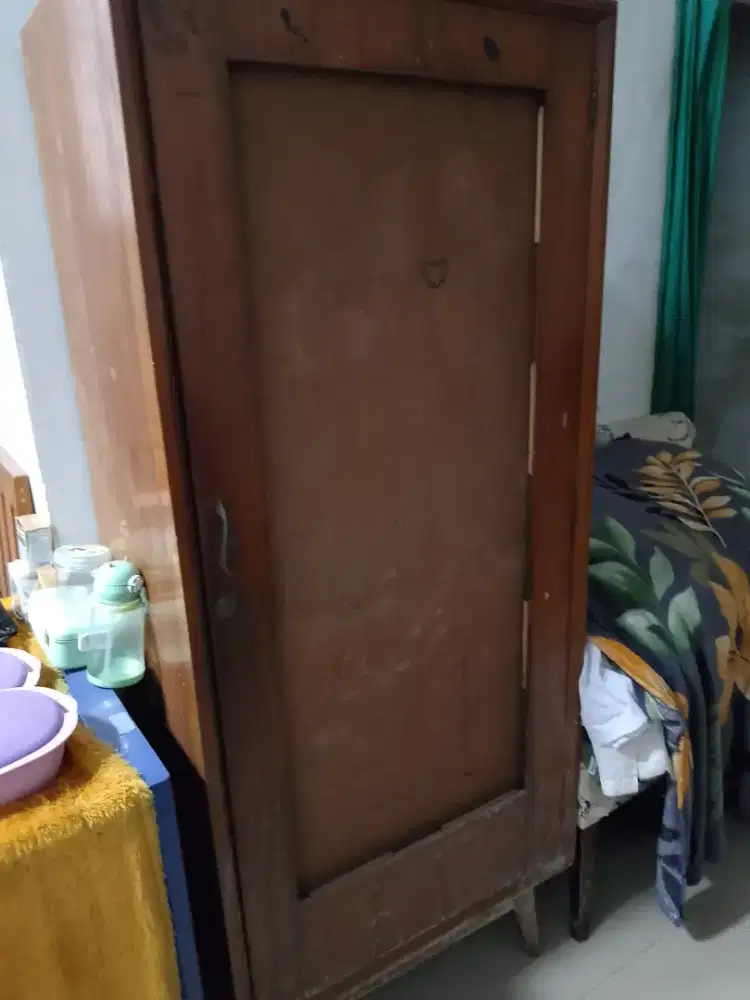 Jual Murah Lemari Jati Tua