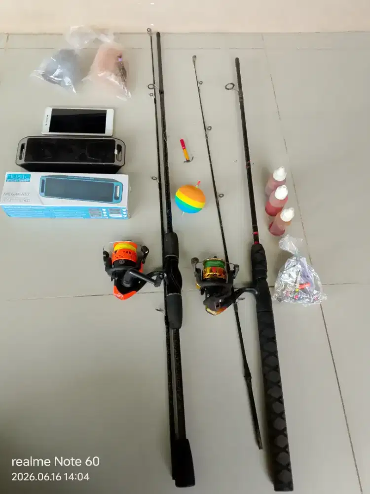 2 pancingan ,speaker & hp