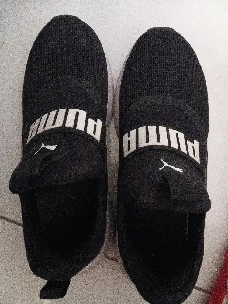 Jual Sepatu Puma Ori uk 40.