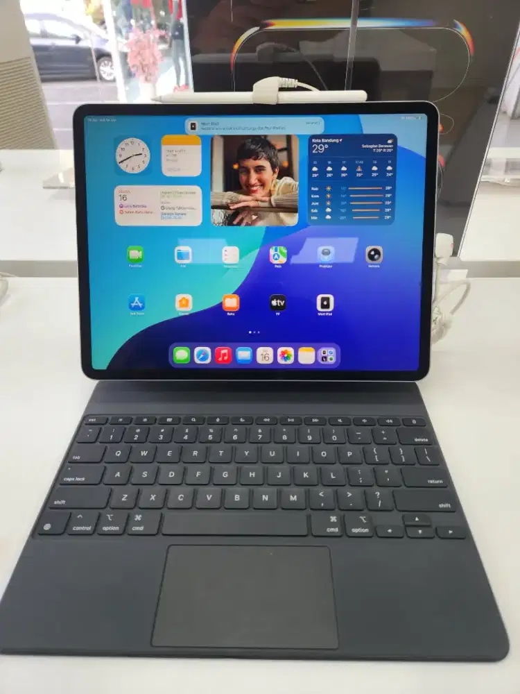 Ipad air M5 13 inci cicilan