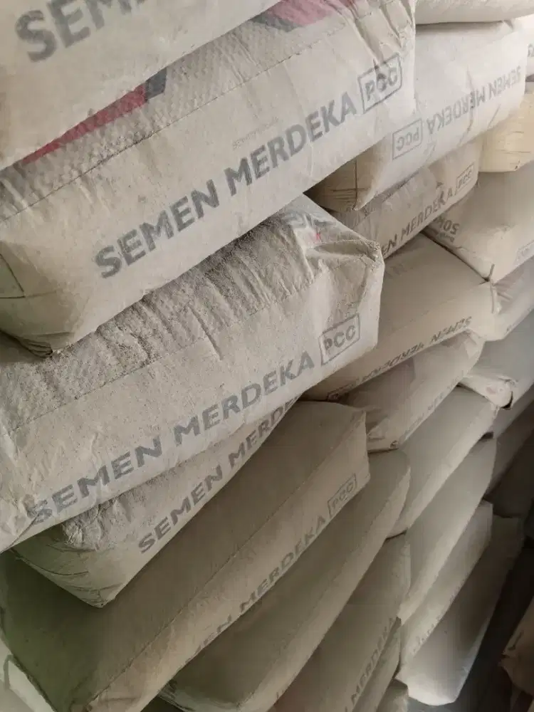 Semen Merdeka bos