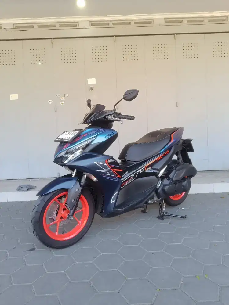 Yamaha Aerox 155 ciber city 2025 antik