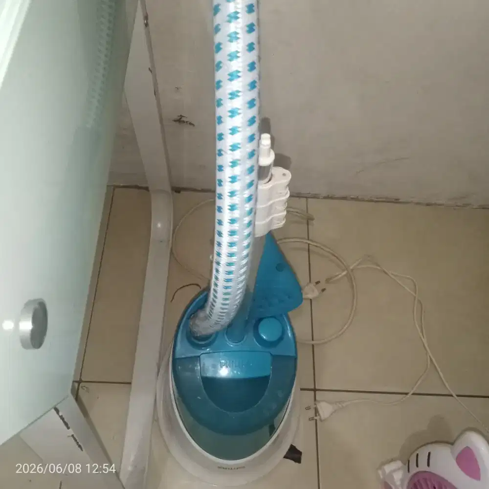 dijual steanner/setrika uap merek philip