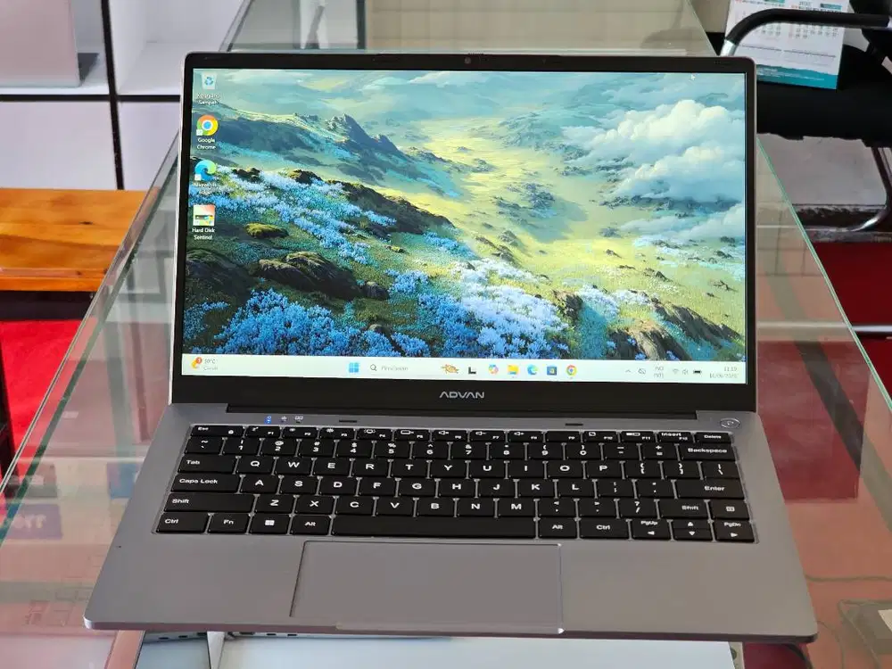 ADVAN WORKPRO Lite Intel Core i5 Gen 12 Ram 8 GB SSD 256 GB Slim ringa