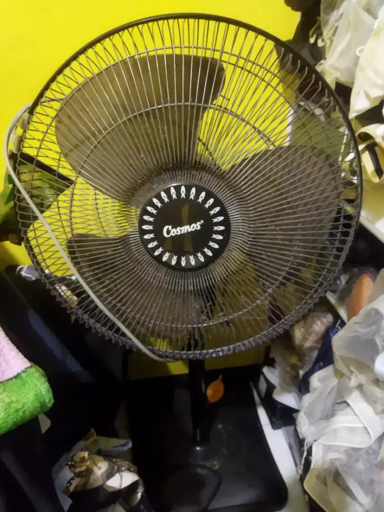Dijual aja Kipas angin cosmos