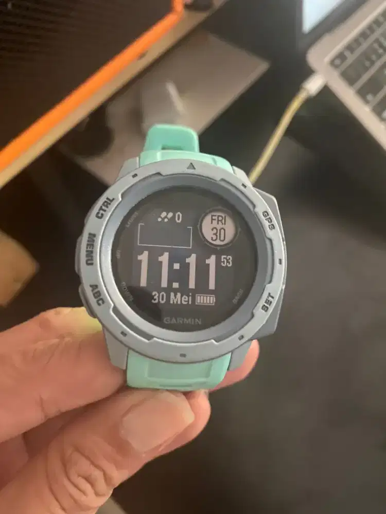 Jam Tangan Garmin Instinct