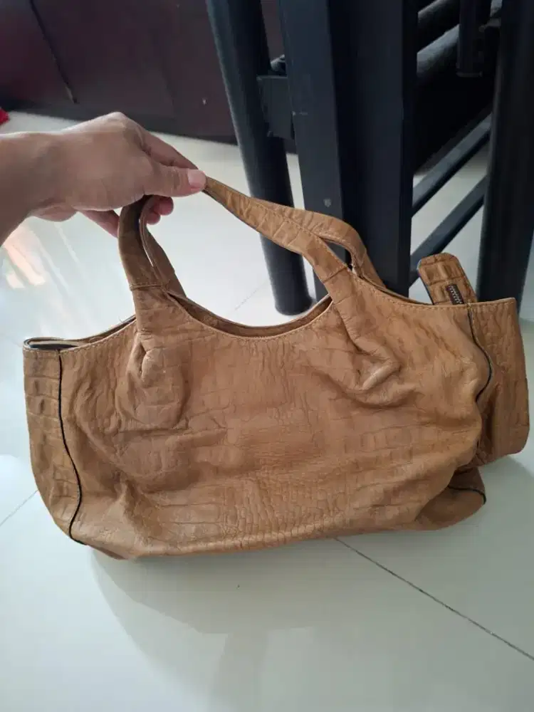 Tas brinded wanita
