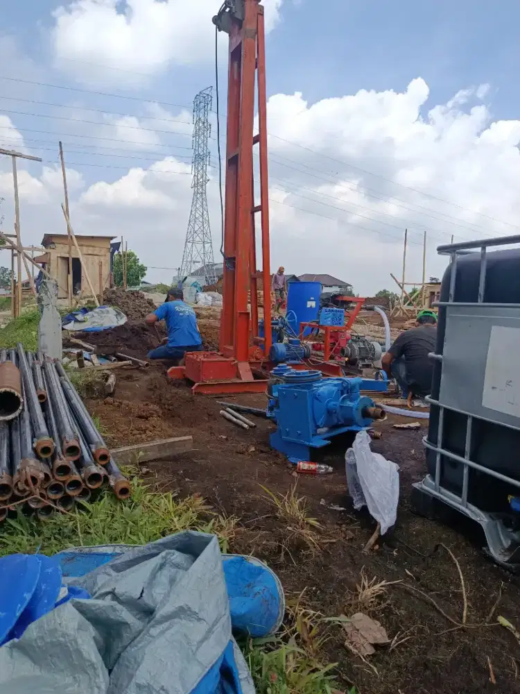 Tukang bor sumur profesional