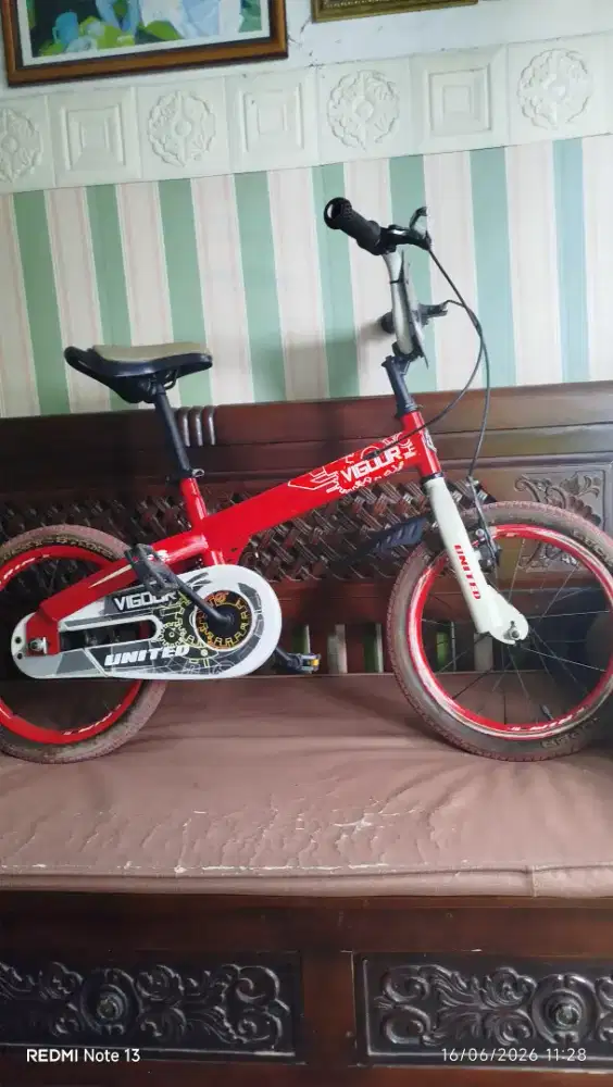 Sepeda anak united original merah ferari uk 16 cwek cwok oke rare item