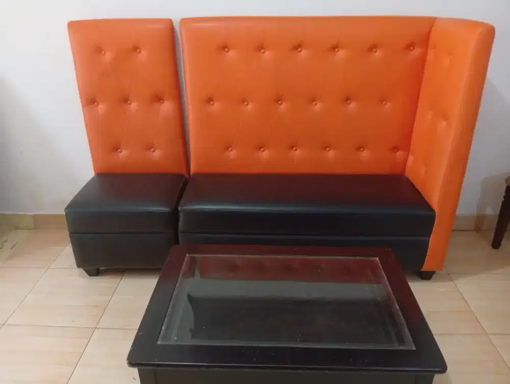 Sofa Dan Meja Kecil  Bahan Bagus