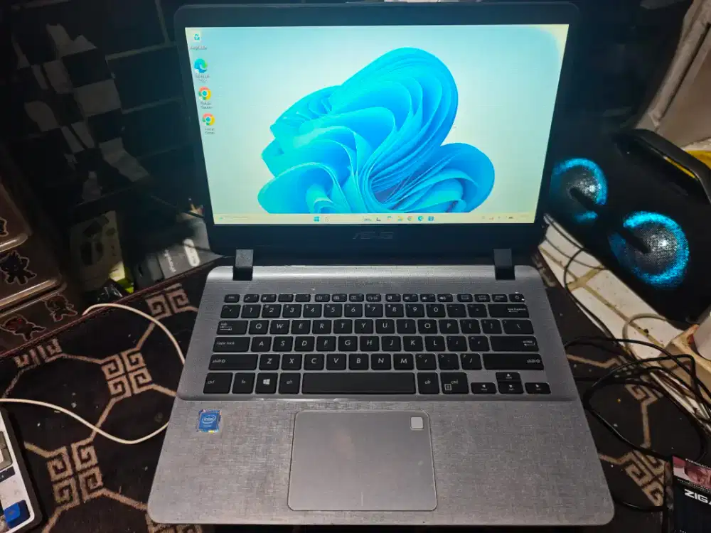 Asus Vivo Book X470MA 1TB Normal Siap Pakai