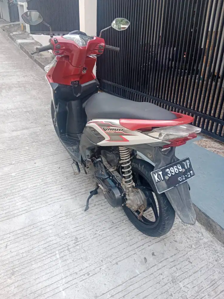 Di jual motor vario 2012