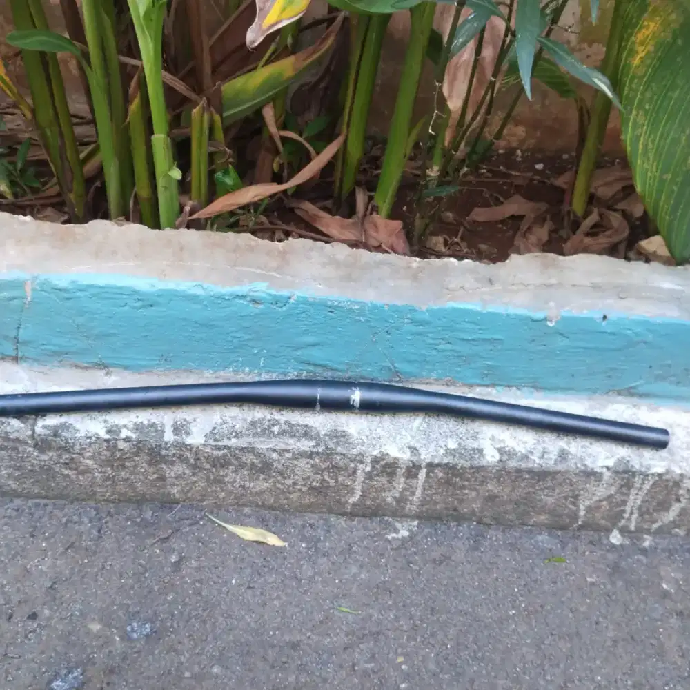 HANDLEBAR FLAT ENTITY SIAP PAKAI ALLOY 31.8 SECOND