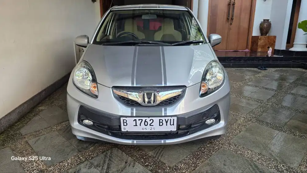Brio 1.3 E CBU 2013 manual pribadi fullset pjk pjg 5/27 km 80rb record