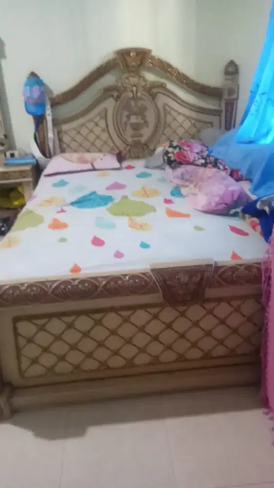 Kasur Ranjang meja rias lemari